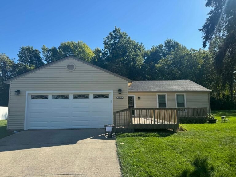 Deck & Fence Staining in Mason, OH — Bishop Elite Painting (photo 1)