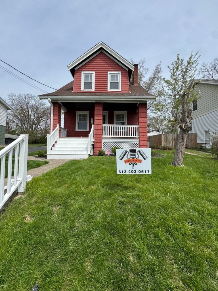 Exterior Trim Job in Pleasant Ridge, OH - photo 2