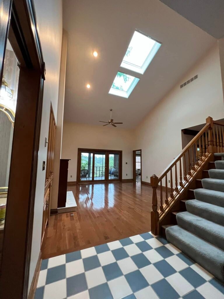 Bright Two-Story Interior — Skylit Open Plan - photo 5