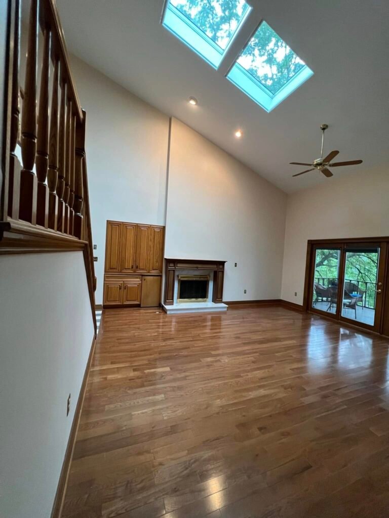Bright Two-Story Interior — Skylit Open Plan - photo 2